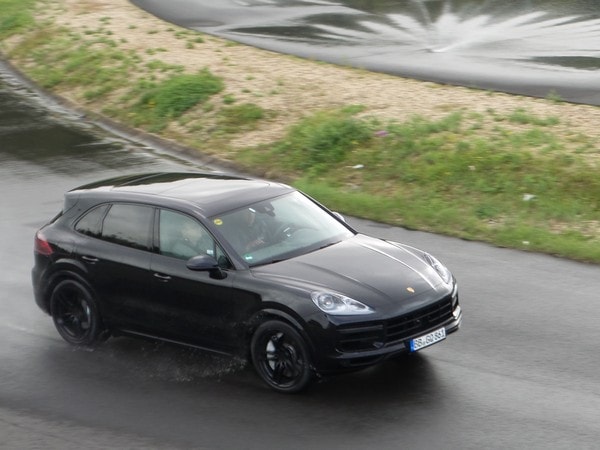 09 2019 Porsche Cayenne Preview