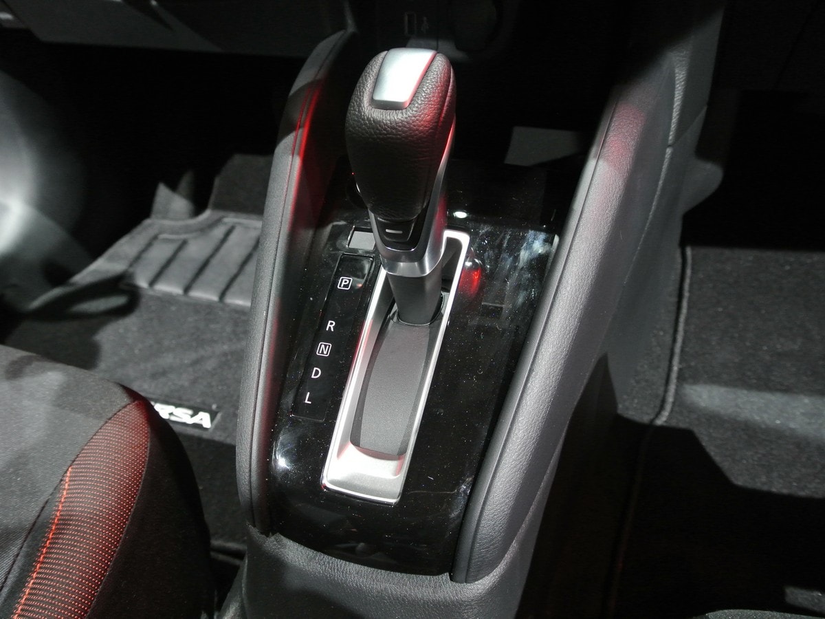 09 2020 Nissan Versa Live