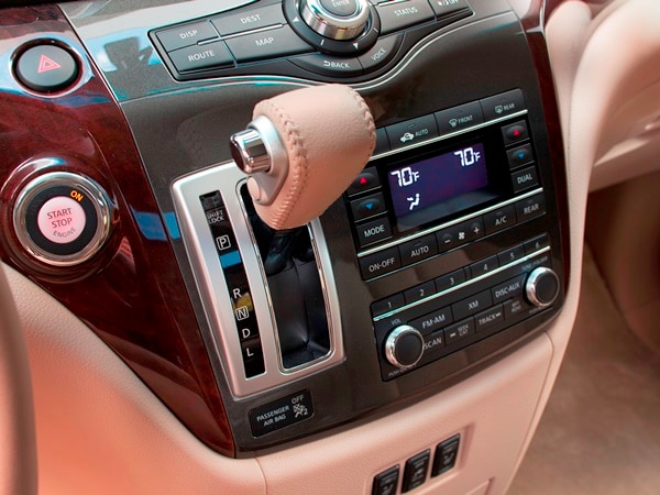 10 2015 Nissan Quest