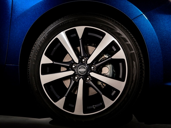 10 2016 Nissan Altima