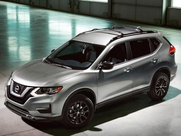 10 2017 Nissan Rogue Midnight Edition