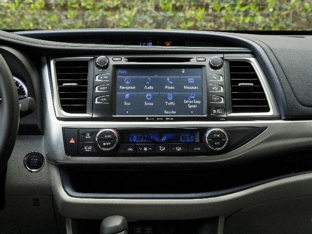 10 2017 Toyota Highlander Comparo