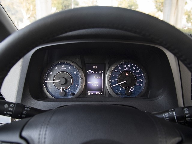 10 2017 Toyota Sienna FC