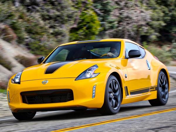 10 2018 Nissan 370z Heritage Edition