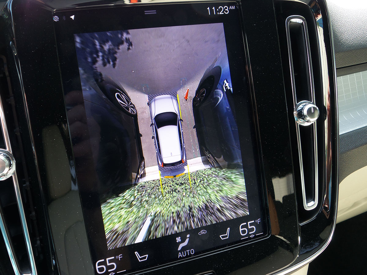 10 2019 Volvo Xc40 Bb