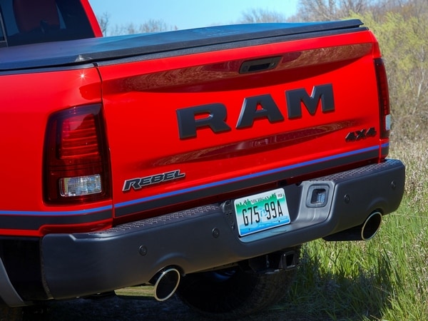 11 2016 Mopar 16 Ram Rebel