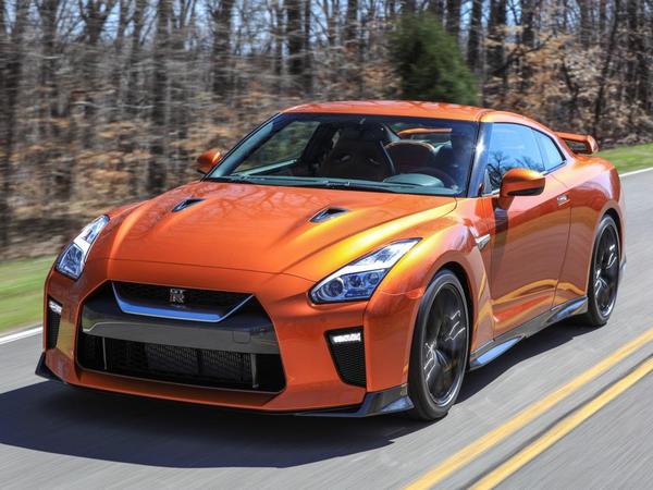 11 2017 Nissan Gtr