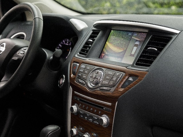 11 2017 Nissan Pathfinder Comparo