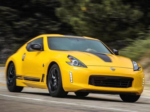 11 2018 Nissan 370z Heritage Edition