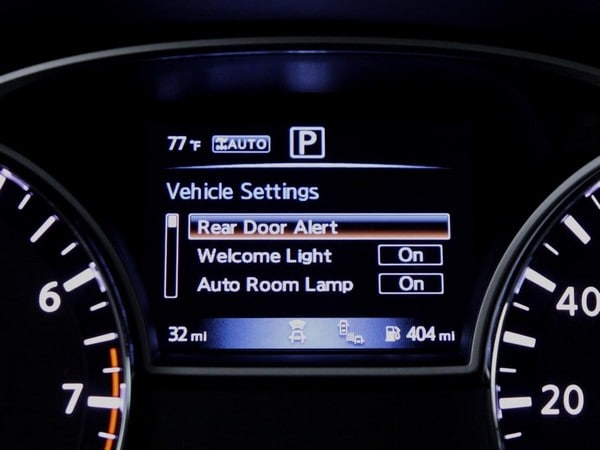 11 2018 Nissan Pathfinder Rear Door Alert Display