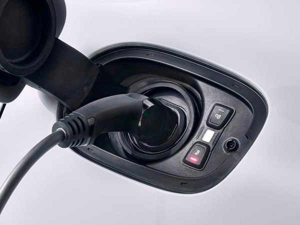 11 2018 Panamera 4 E Hybrid