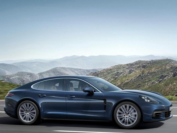 12 2017 Porsche Panamera 4s Diesel