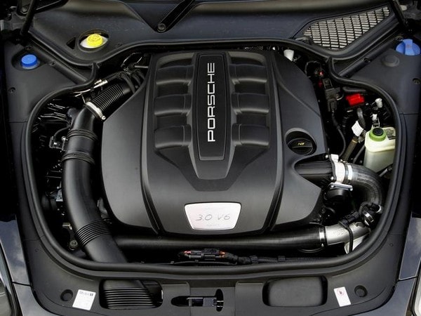 13 2017 Porsche Panamera Turbodiesel Engine