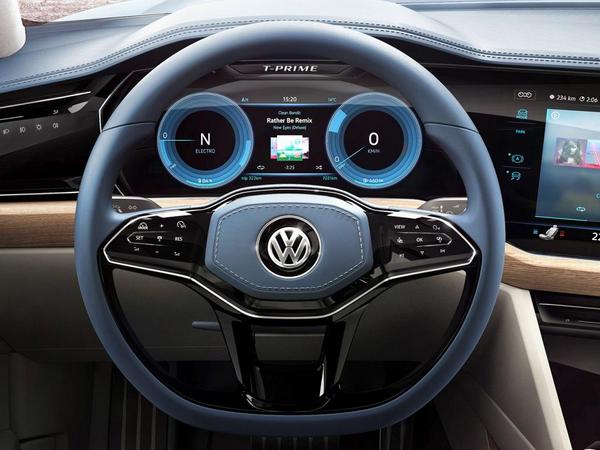 13 Volkswagen T Prime Concept Gte