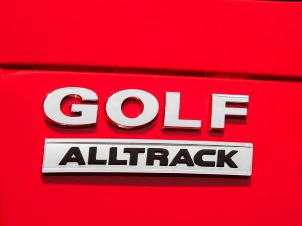 14 2016 Volkswagen Golf Alltrack