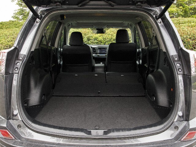 14 2017 Toyota Rav4 Comparo