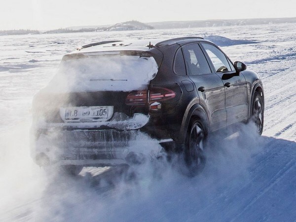 14 2018 Porsche Cayenne Prototype Testing