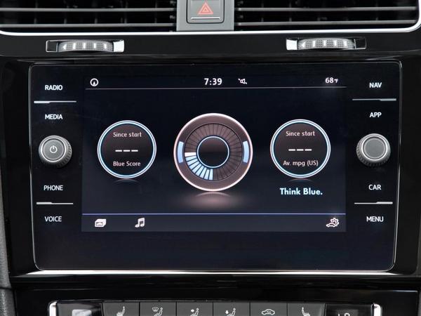 14 2018 Volkswagen Golf