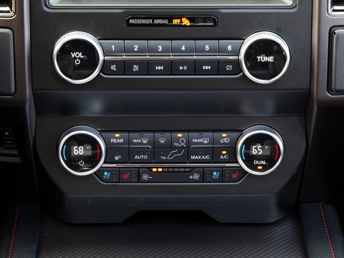 14-2019-ford-expedition-bb-kbb