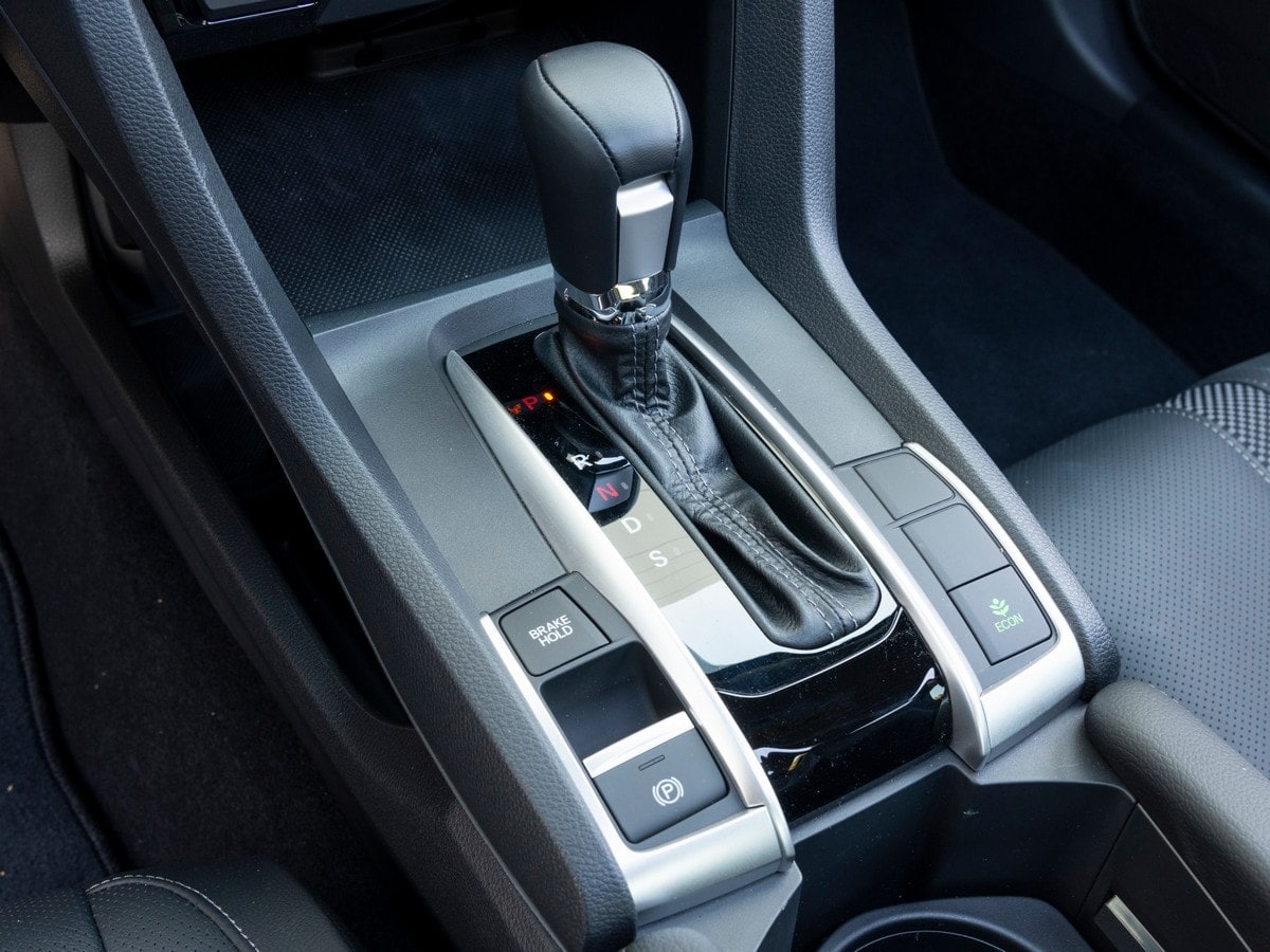 14-2019-honda-civic-bb-kbb-1