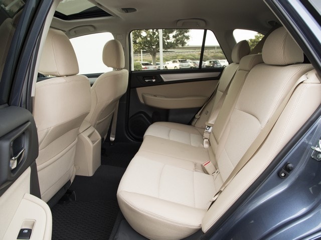 15 2016 Subaru Outback FC 640