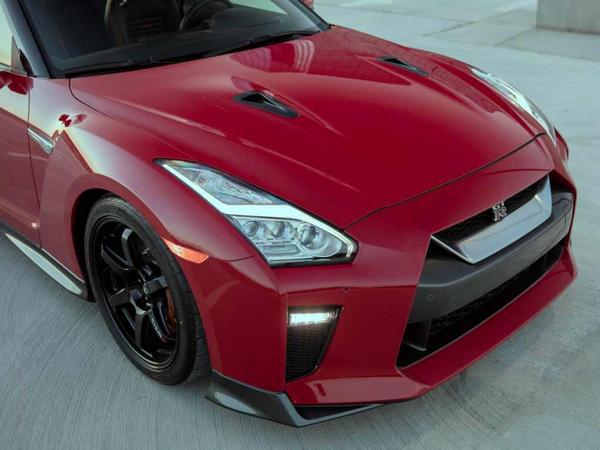 15 2017 Nissan Gt R Track Edition