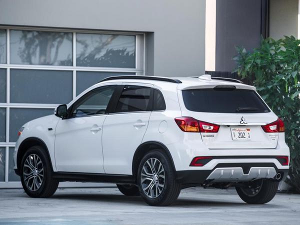 15 2018 Mitsubishi Outlander Sport