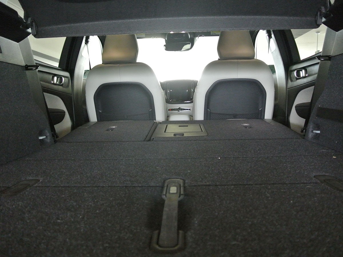 15 2019 Volvo Xc40 Bb