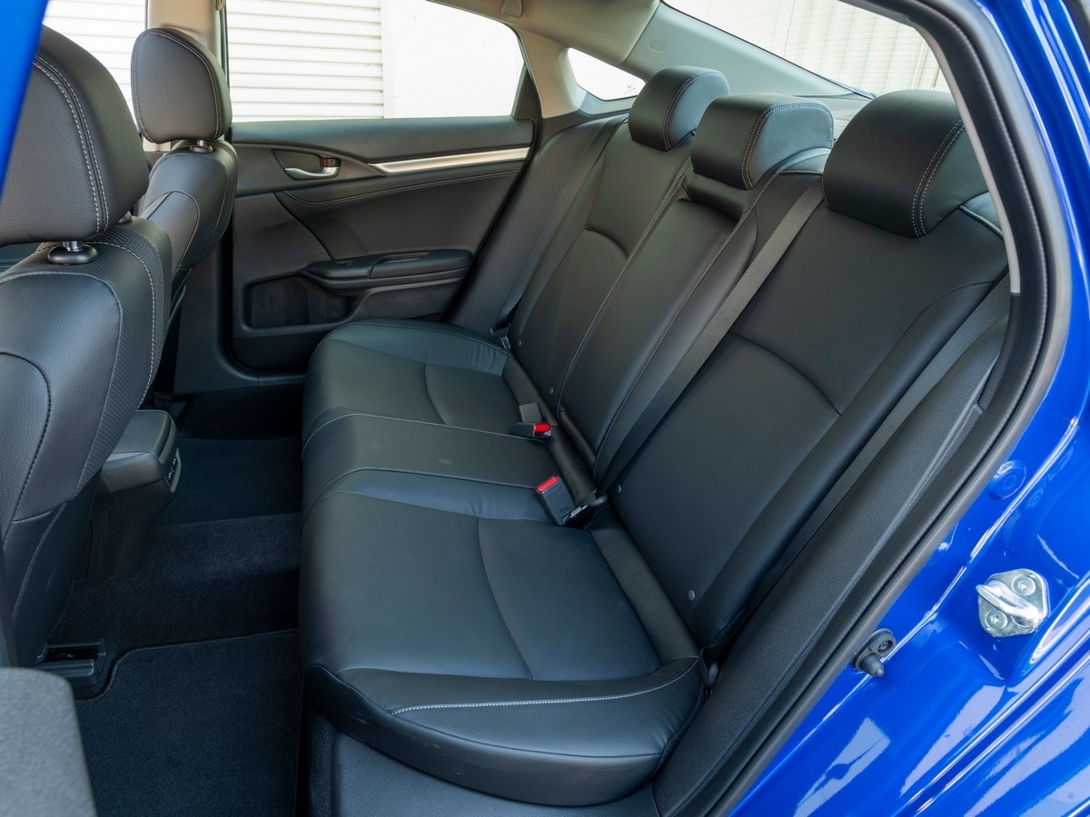 16-2019-honda-civic-bb-kbb-1