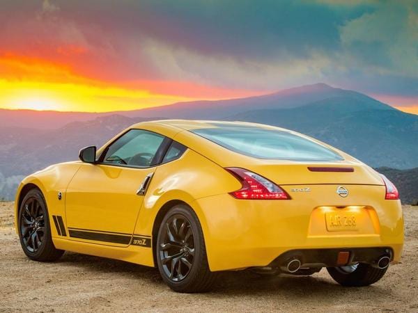17 2018 Nissan 370z Heritage Edition