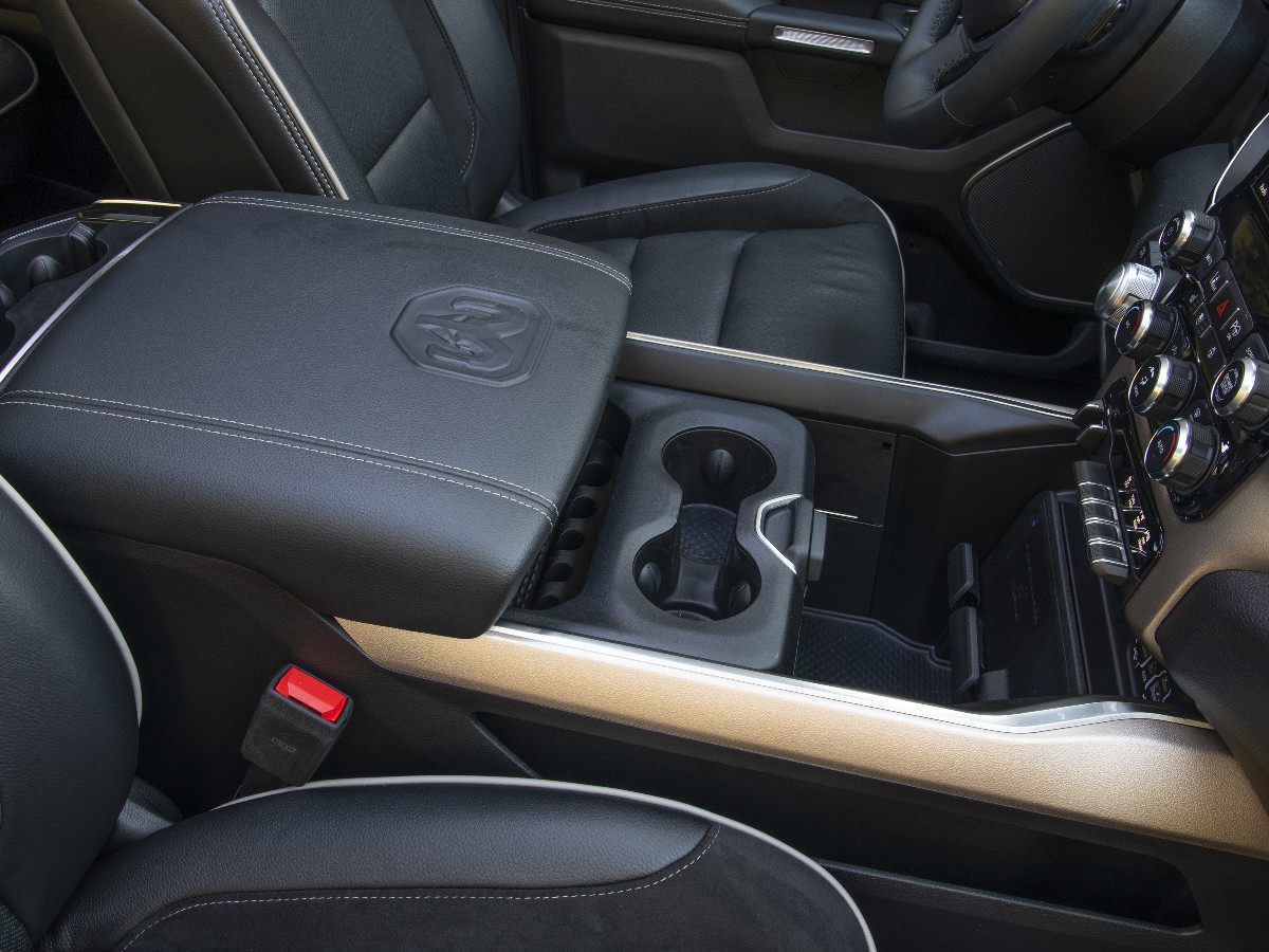 17 2019 Ram 1500 Kbb