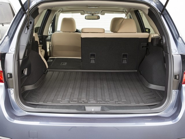 18 2016 Subaru Outback FC 640