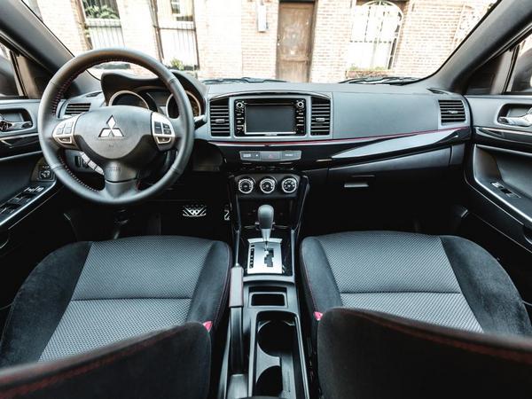 18 2017 Mitsubishi Lancer Limited Edition