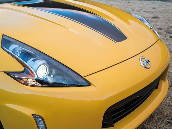 19 2018 Nissan 370z Heritage Edition