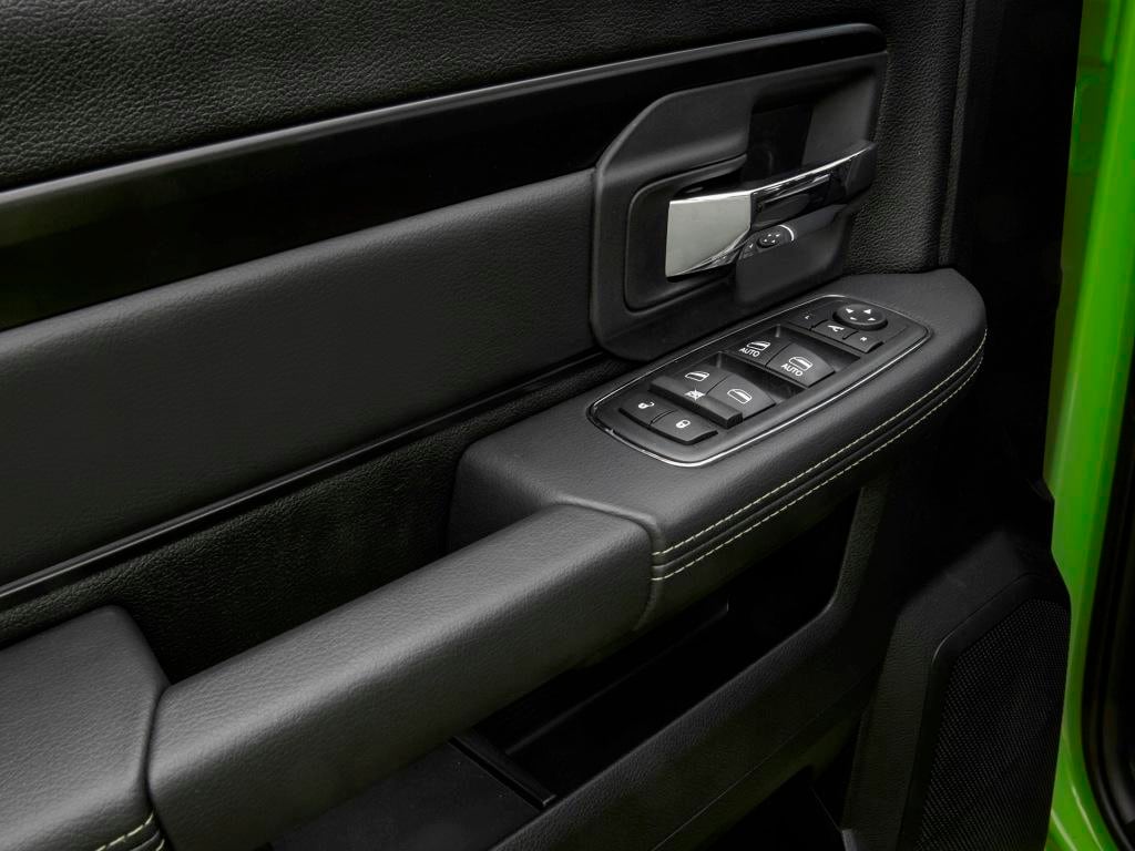19 2018 Ram 1500 Sublime Sport