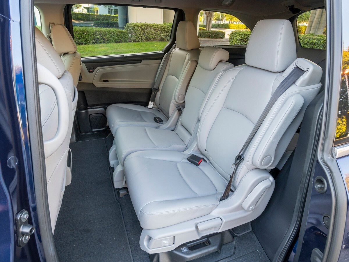 19-2019-honda-odyssey-bb-kbb