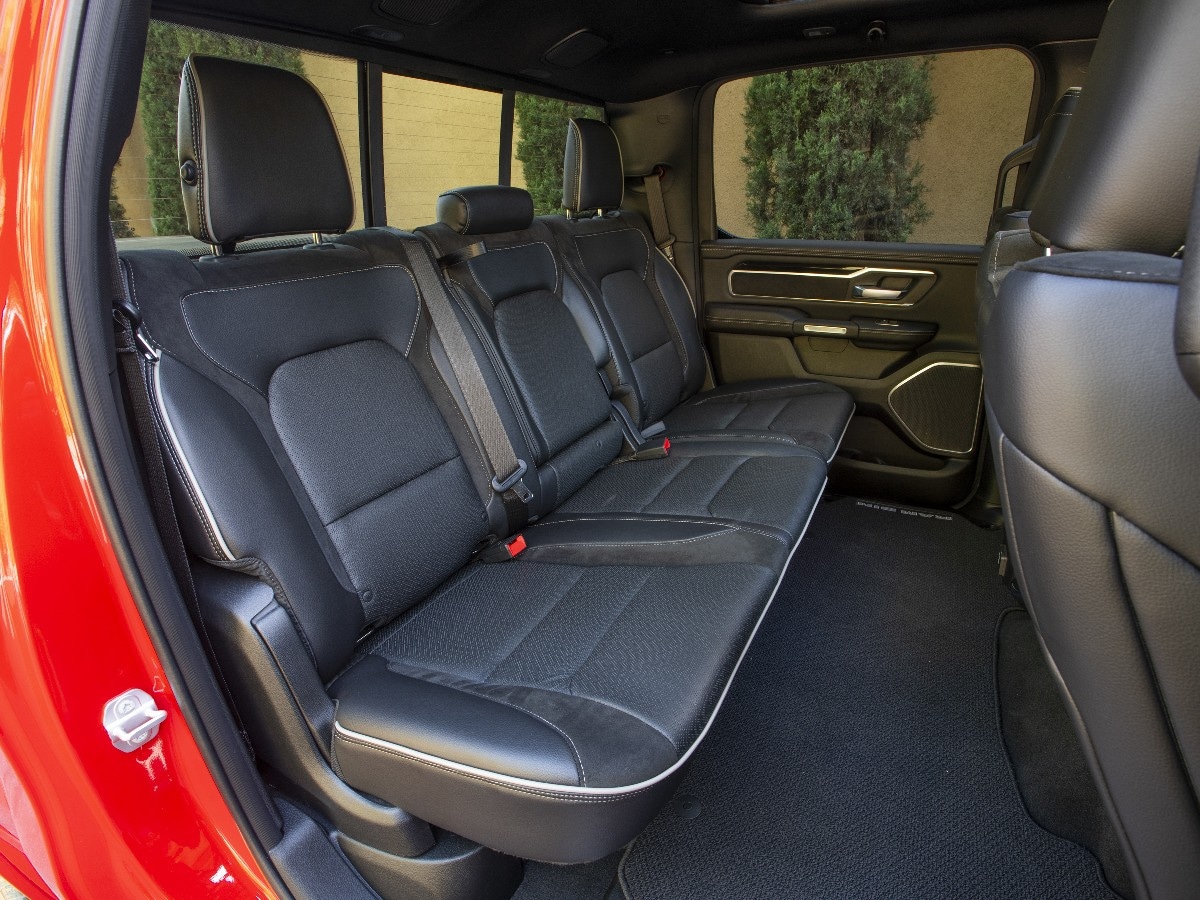 19 2019 Ram 1500 Kbb
