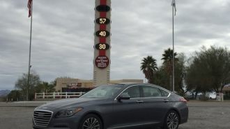 20-2015-hyundai-genesis-lt-vegas.jpg