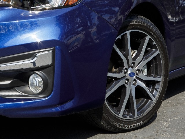 20 2017 Subaru Impreza Hatch Comparo