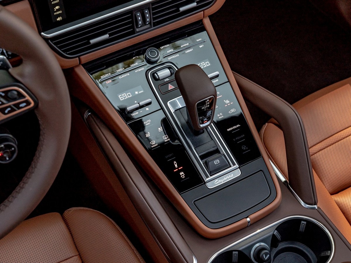 20 2020 Porsche Cayenne Turbo S Ehybrid