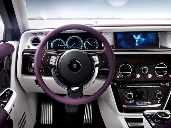 20 New Rolls Royce Phantom