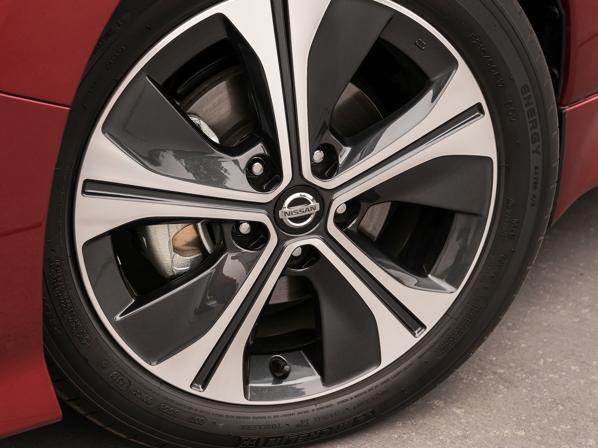 2018 Nissan Leaf 12