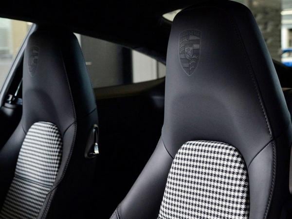21 2017 Porsche 911 1 Million