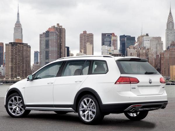 21 2018 Volkswagen Golf Alltrack