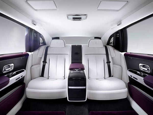 23 New Rolls Royce Phantom