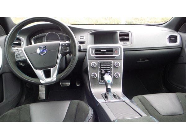 24 2016 Volvo S60 Polestar QT