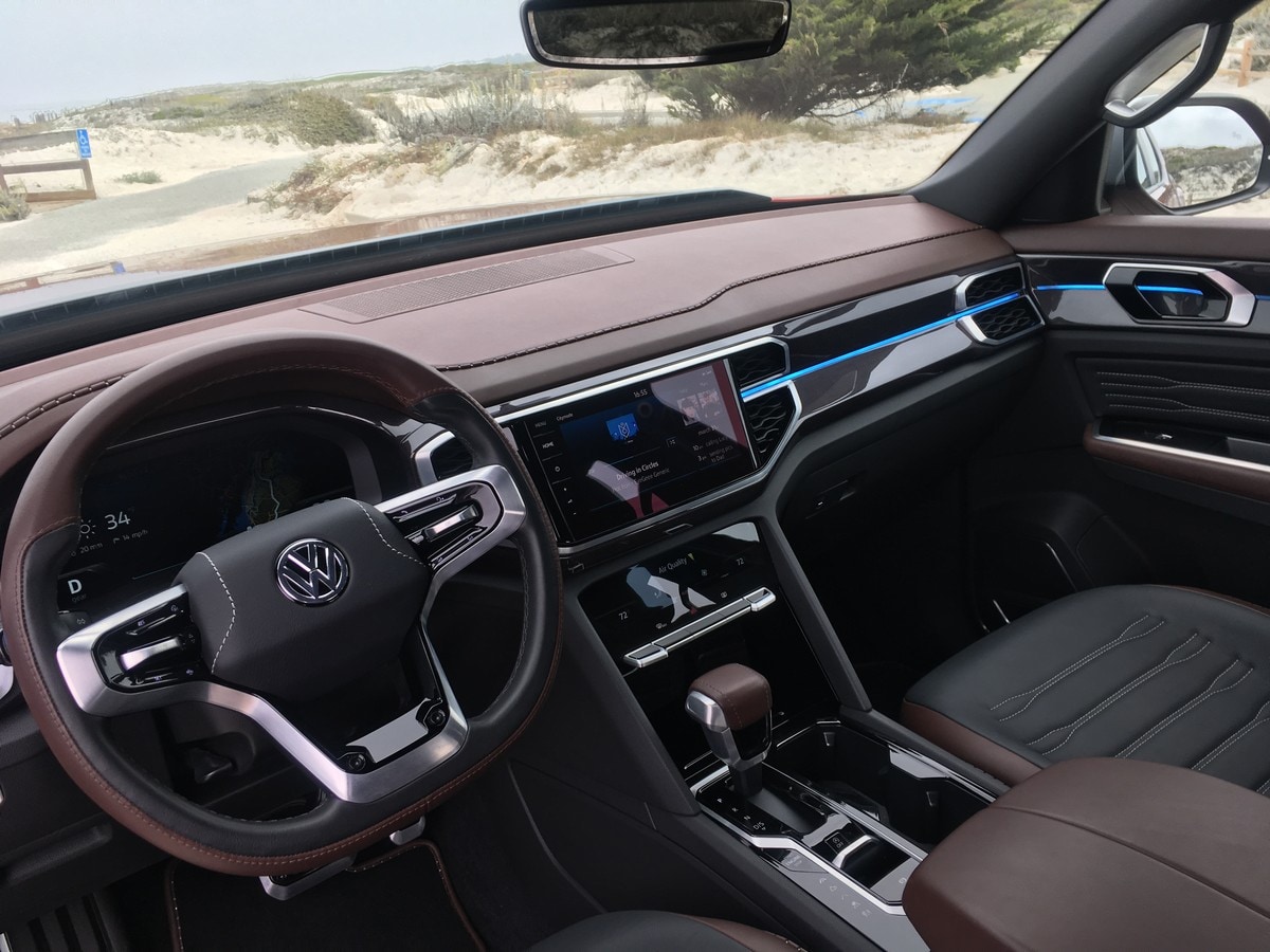 24 Volkswagen Tanoak Concept