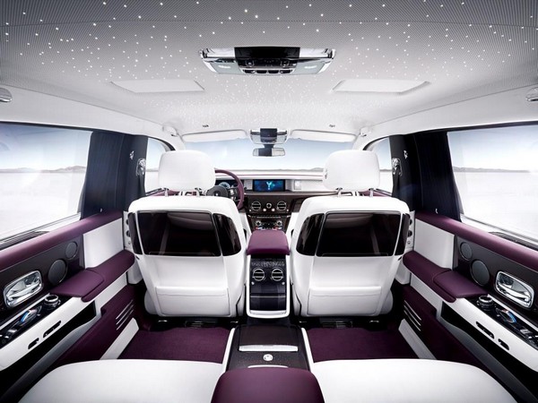 24 New Rolls Royce Phantom