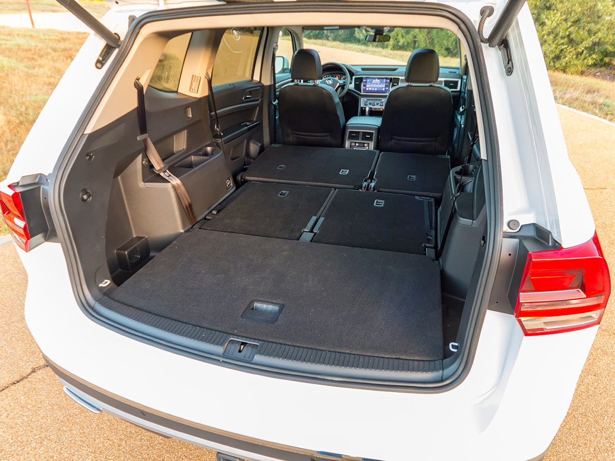 25 2018 Volkswagen Atlas Cargo KBB