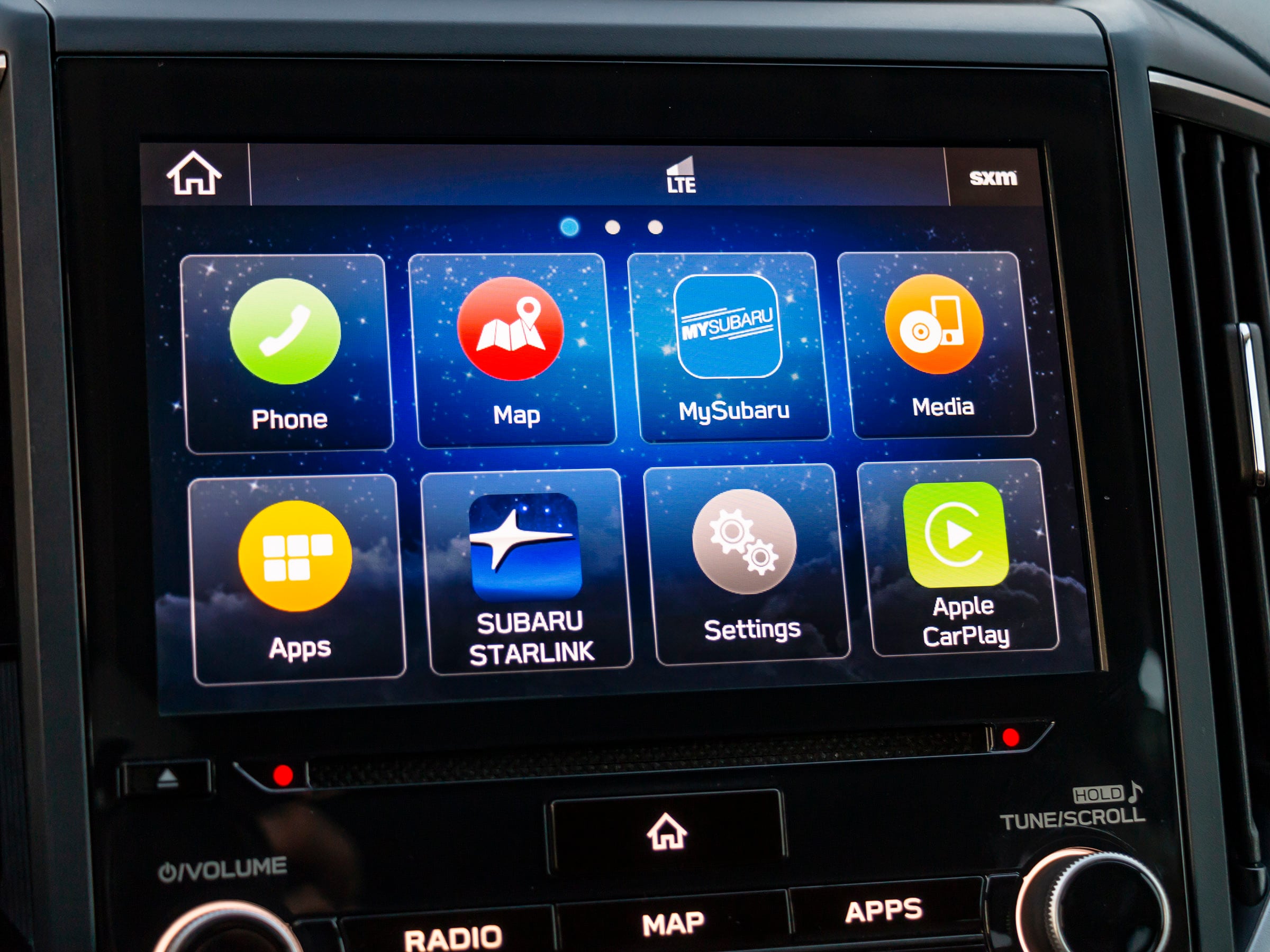 33 2019 Subaru Forester Interior KBB